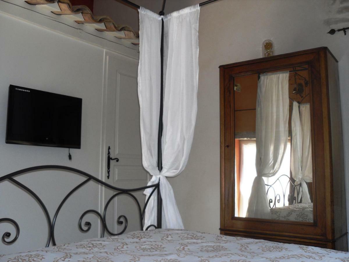 On Dirait Le Sud Chambres D'Hotes Dans Village Proche Ales En Cevennes Saint Julien Les Rosiers Exterior photo